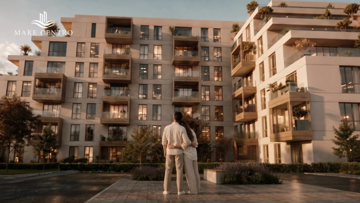 The courtyard at Centro Mare